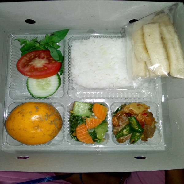 Nasi daging sapi