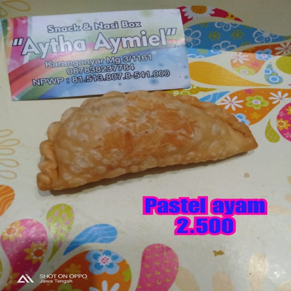 Pastel Ayam