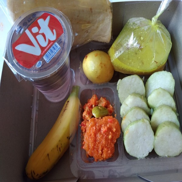 Lontong opor