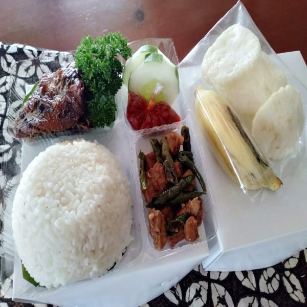 Nasi Box