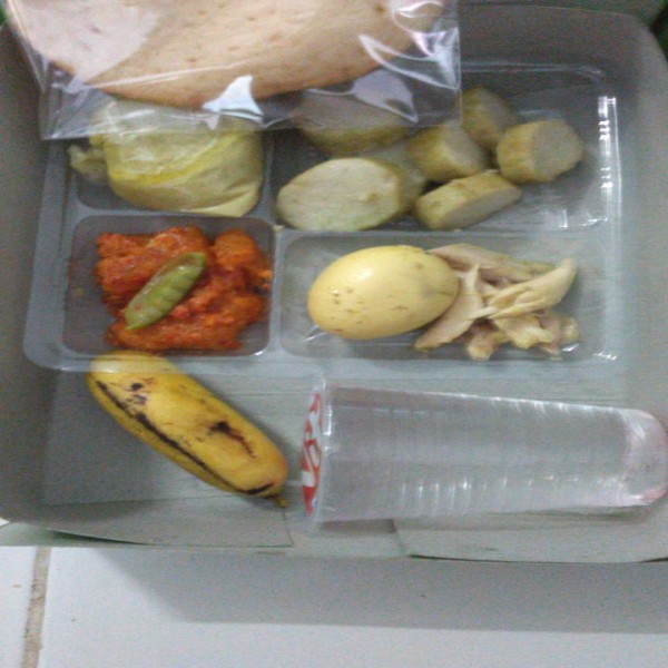 Lontong opor