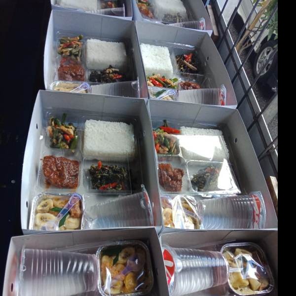 Nasi Box Rendang