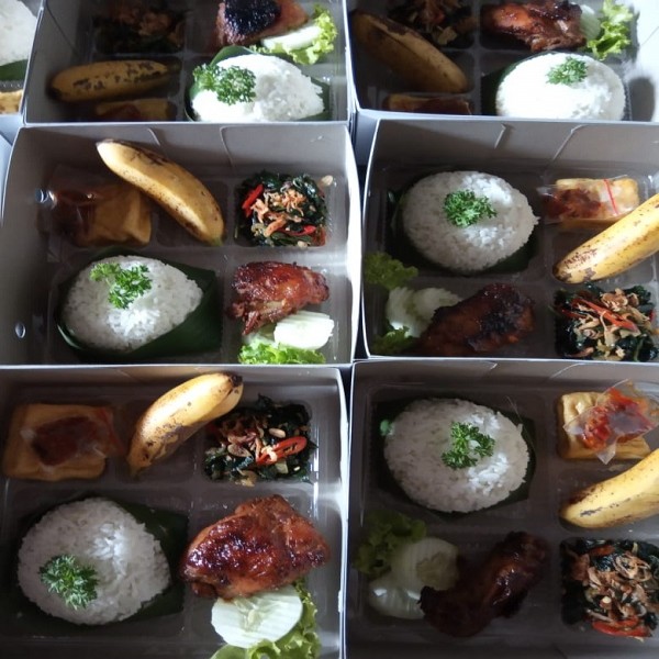 Nasi Ayam Bakar