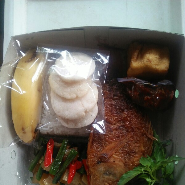 NasiBoxNilaBakar