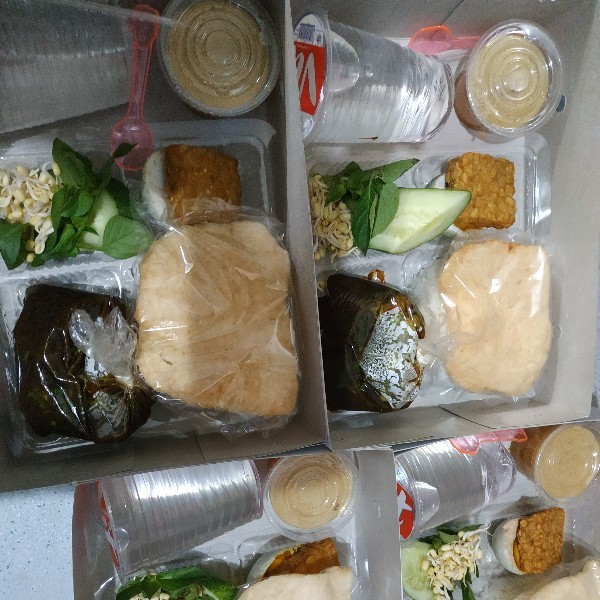 Nasi rawon daging
