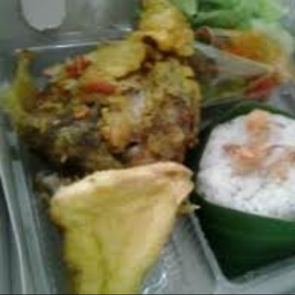 Nasiayamgeprek