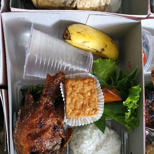 Nasi nila bakar