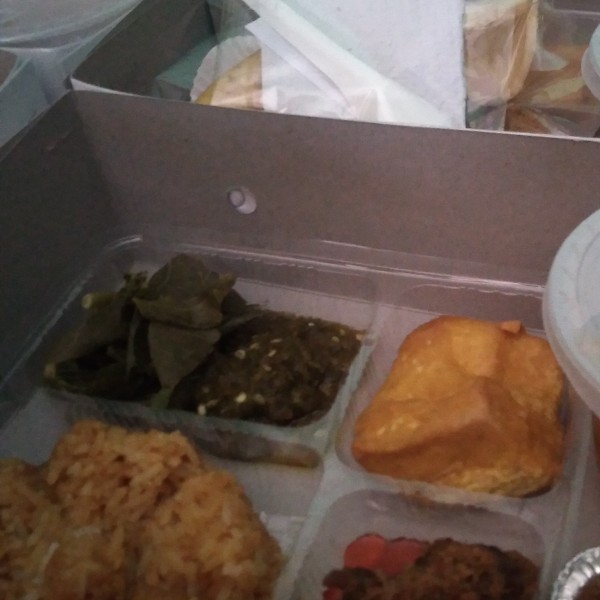 Nasi gebuli rendang daging