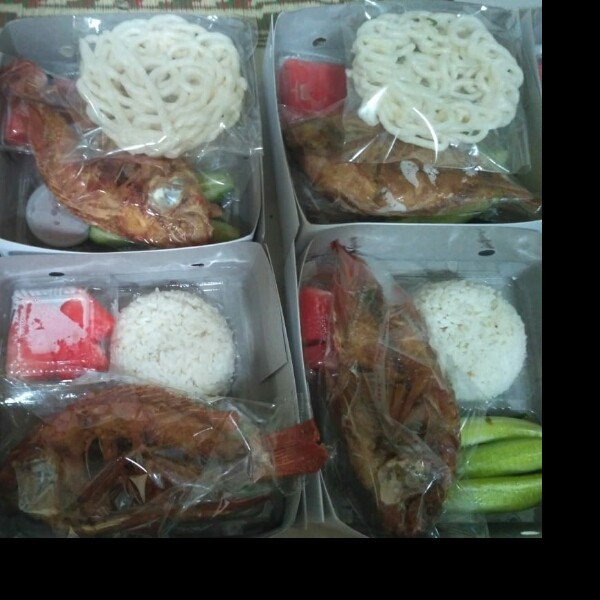 Paket Nila Goreng Lalapan Sambel Airmineral Buah
