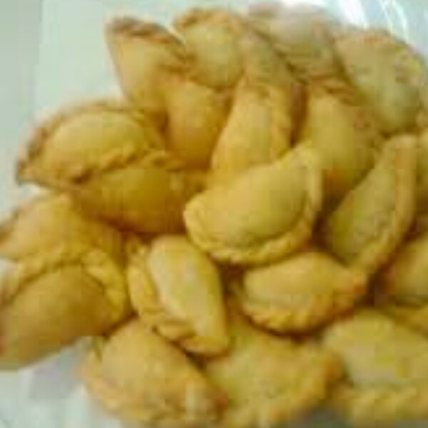 Pastel ayam