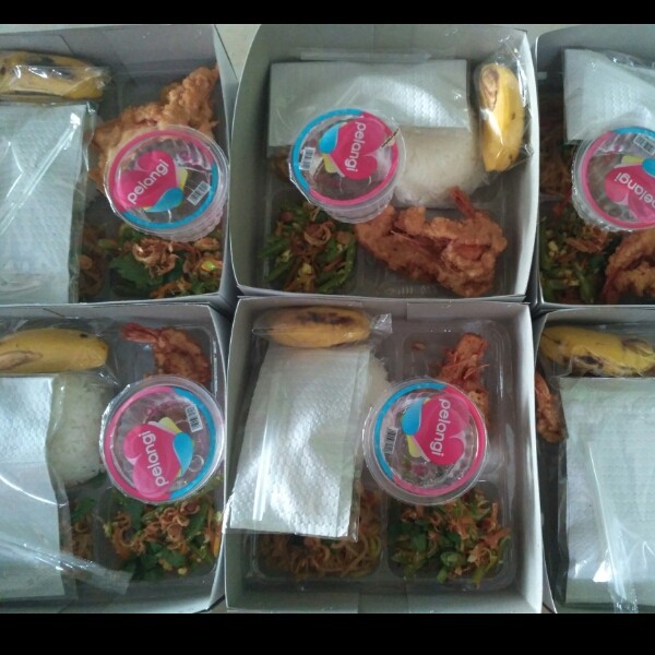 Nasi udang tepung