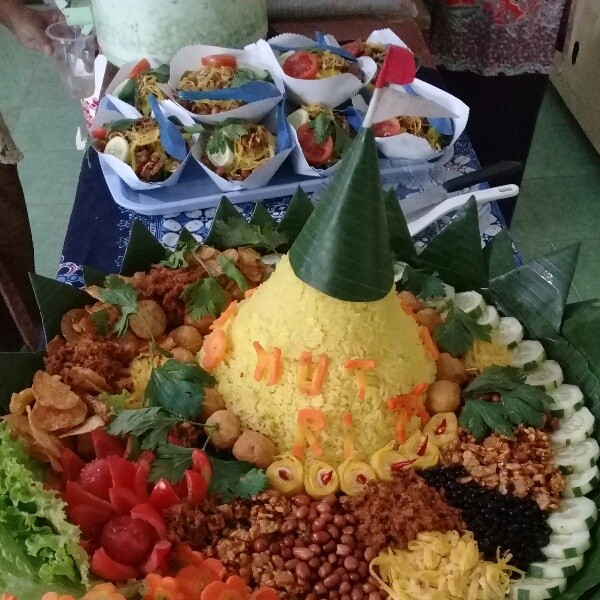 Tumpeng