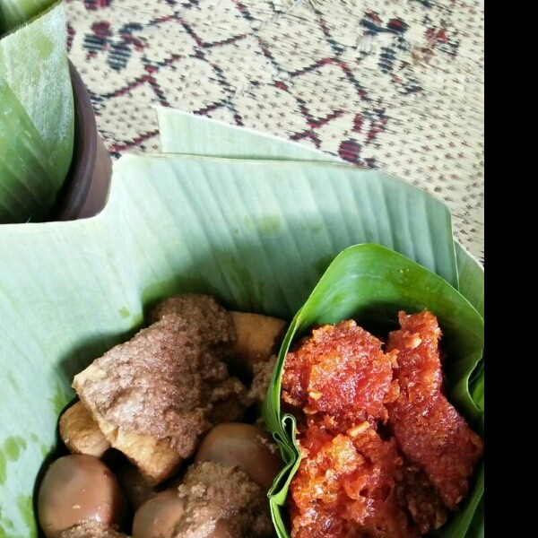 Gudeg komplit