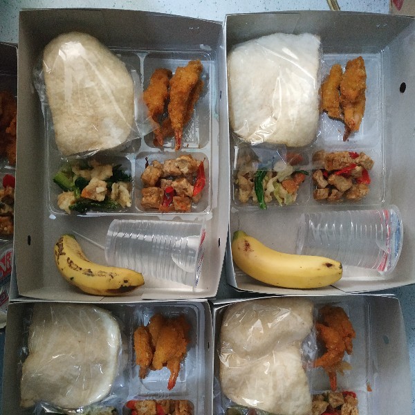 Nasi, udang 