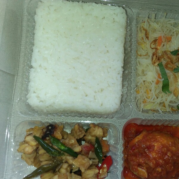 Nasi bok