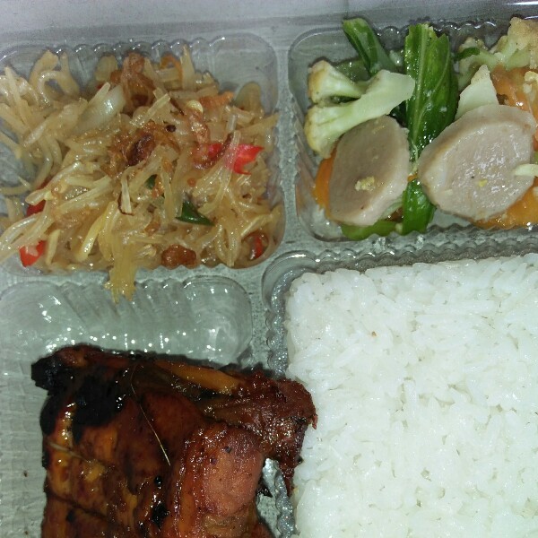 Nasi bok