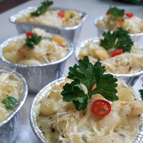 Macaroni scotel