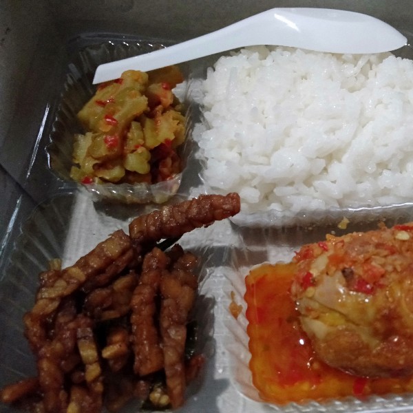 NasiRames telur