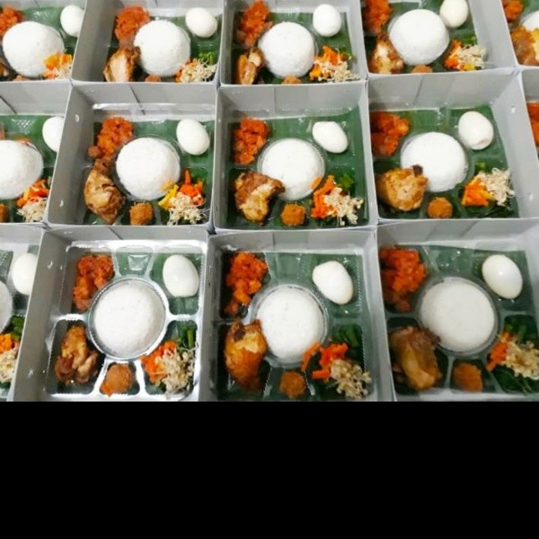 Nasi telur,ayam