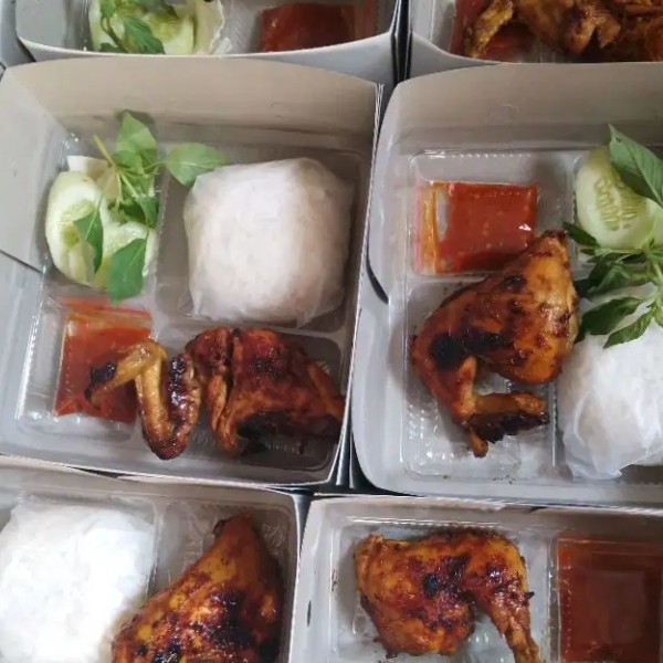 Nasi ayam bakar