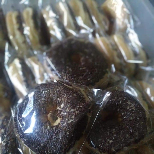 Donat misses