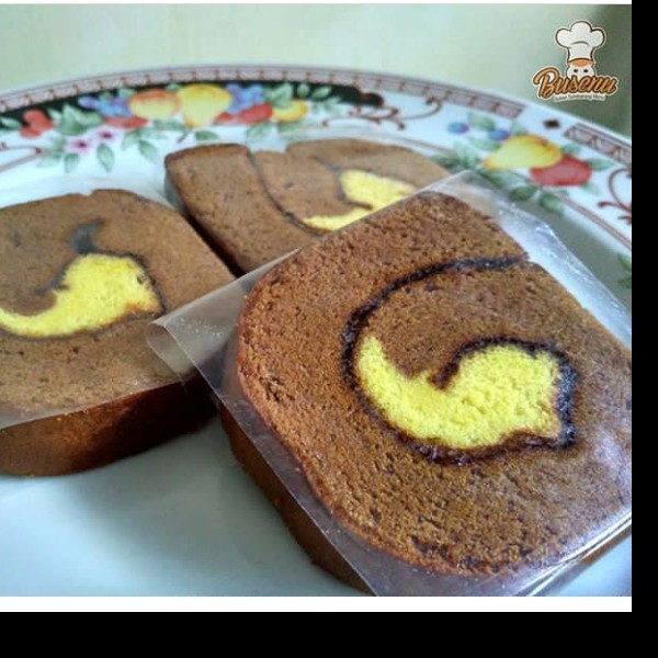 Roll cake