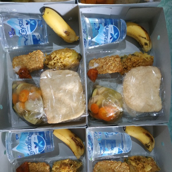 Nasi sop kompli