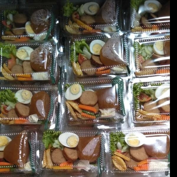 Salad solo,