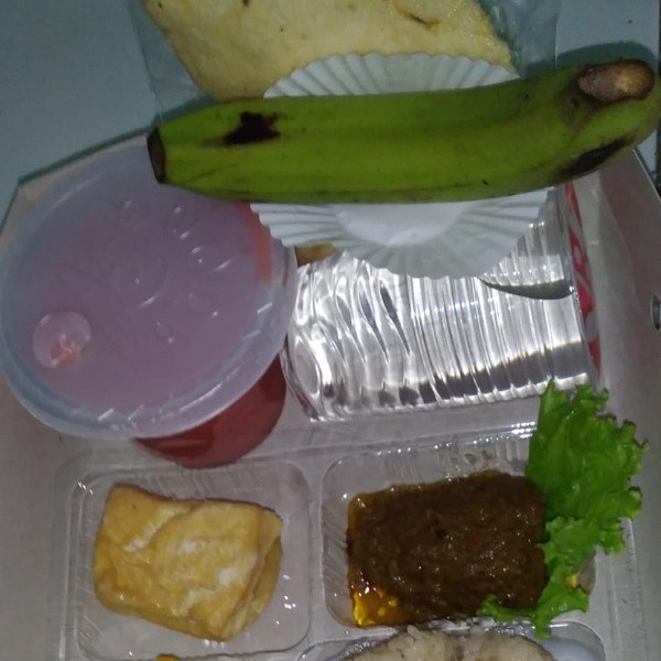 Nasi gebuli ren
