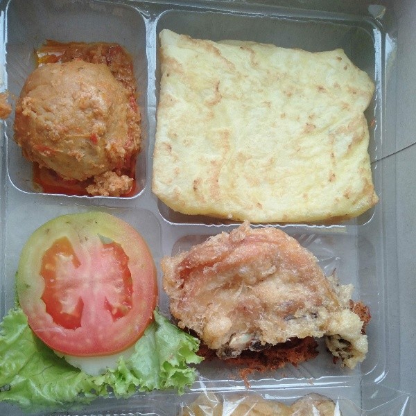 Nasi bks telur