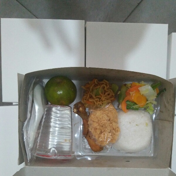 Ayam kremes