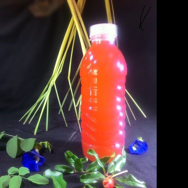 jus strawbery