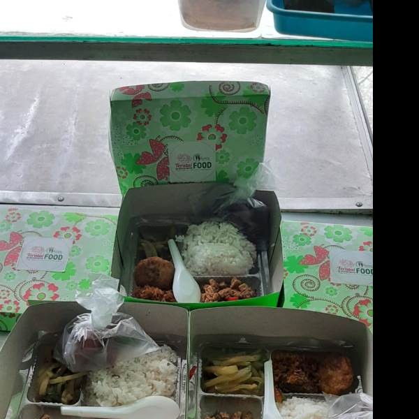 nasi box empal