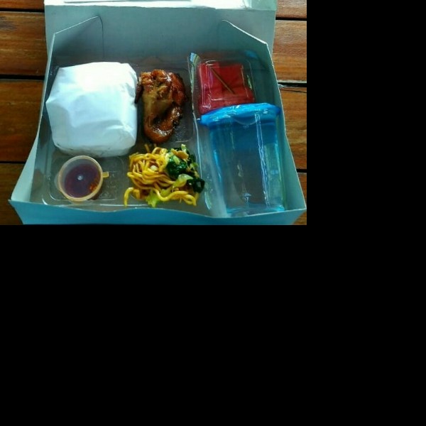 Nasi ayam bakar