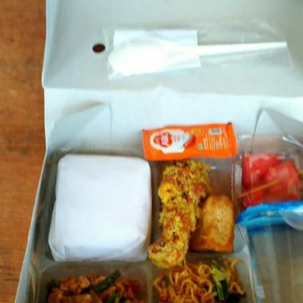 Nasi ayam goren