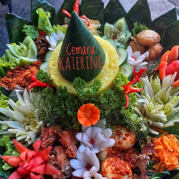 Tumpeng 