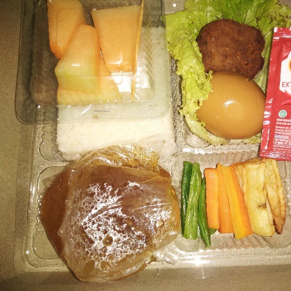 Nasi selat solo