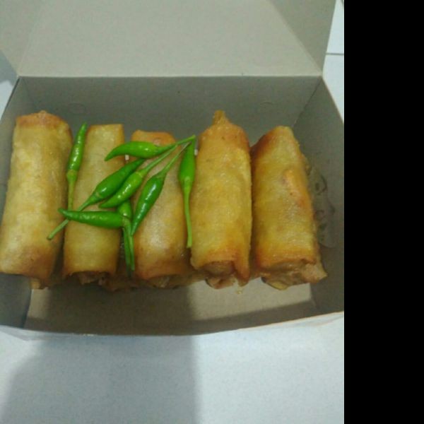 Lompiya rebung