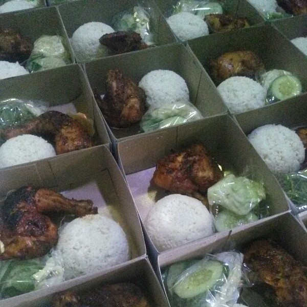 Nasi Ayam 