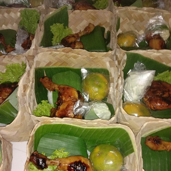 Nasi ayam bakar