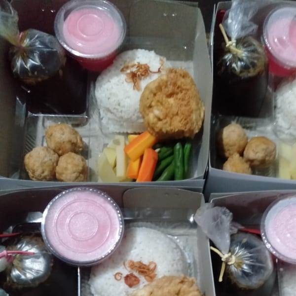 nasi salad 