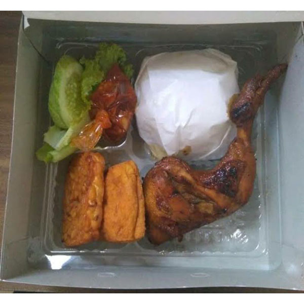 Nasi Ayam Bakar