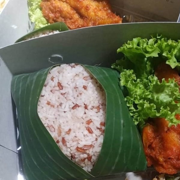 Nasi Merah IKAN