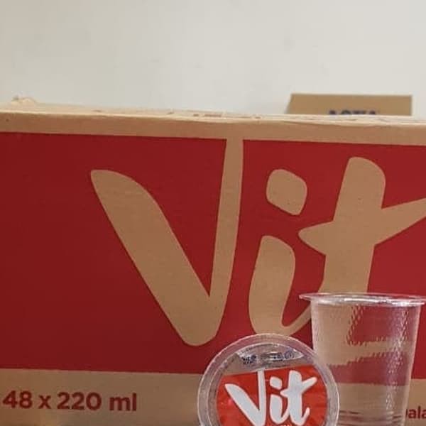 VIT Gelas