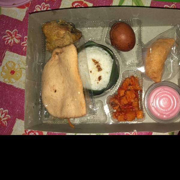 Nasi ayam goren