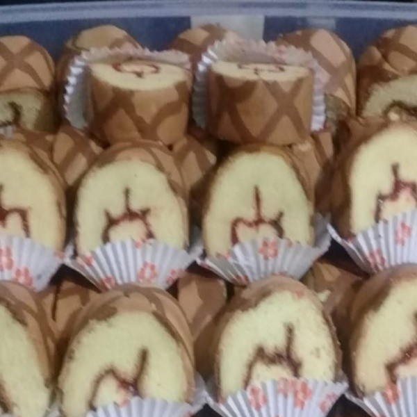 Roll cake
