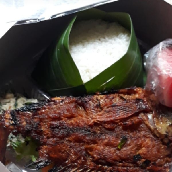 Nasi Nila Bakar
