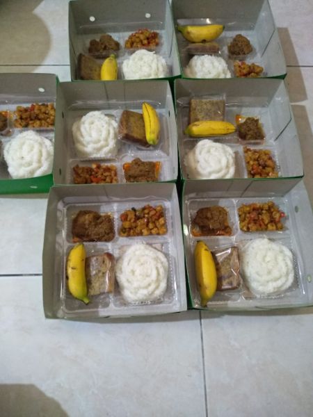 Nasi daging ren