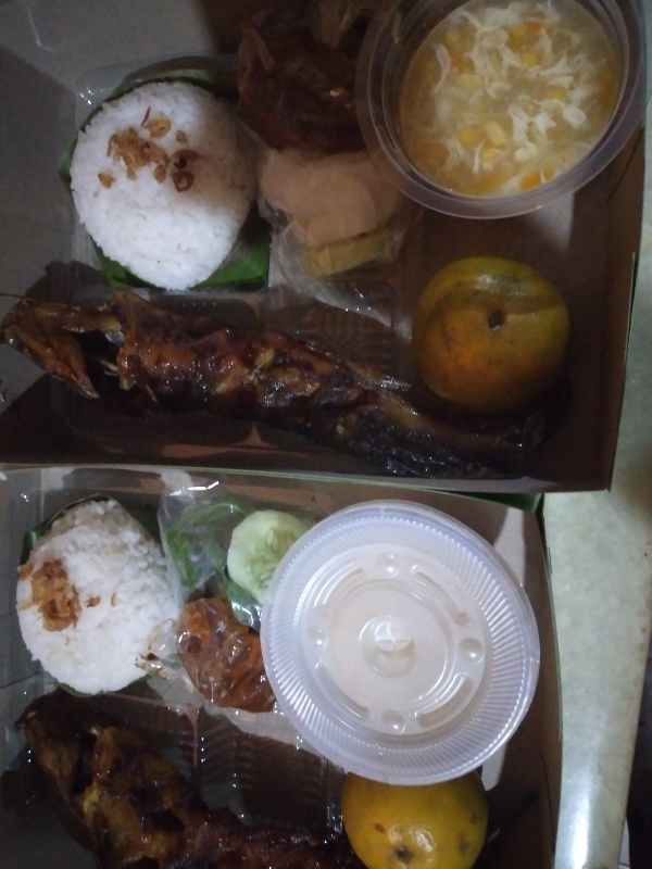 Nasi sup jagung