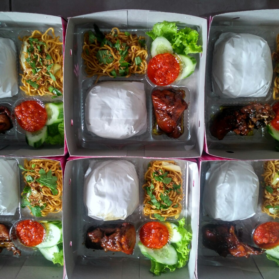 Nasi Box